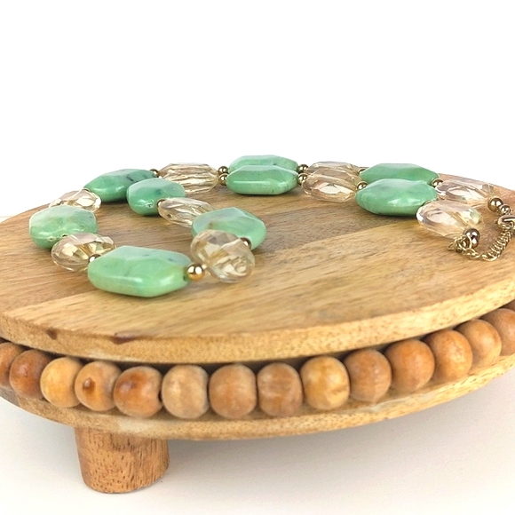 Seafoam Green Necklace - Picture 4 of 9